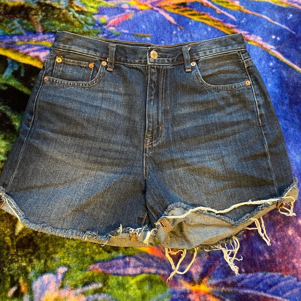 American Eagle Classic Mom Short